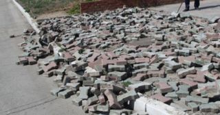 Демонтаж тротуарной плитки Ханты-Мансийск, цена от 2954 руб.