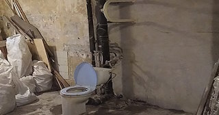 Демонтаж сантехкабины в панельном доме - цена от 1037 рублей | Сварной-Хнт